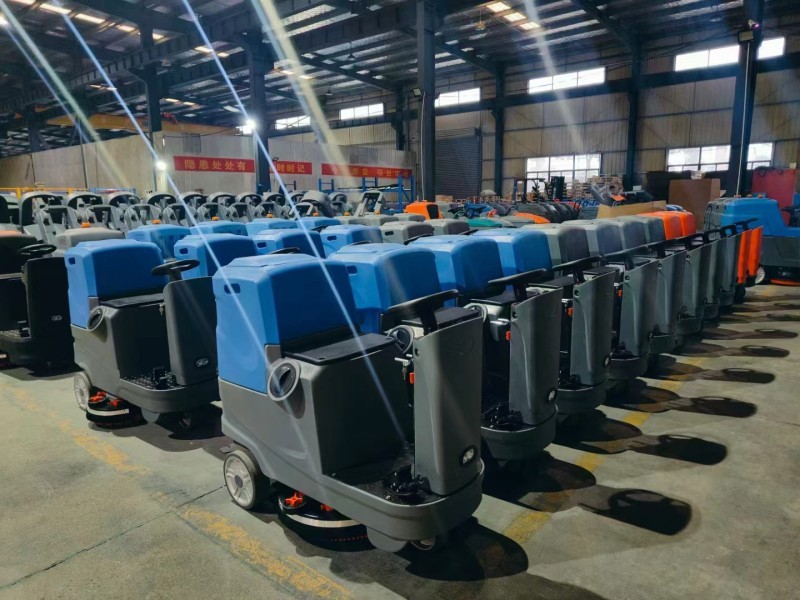 ride on scrubber for large area