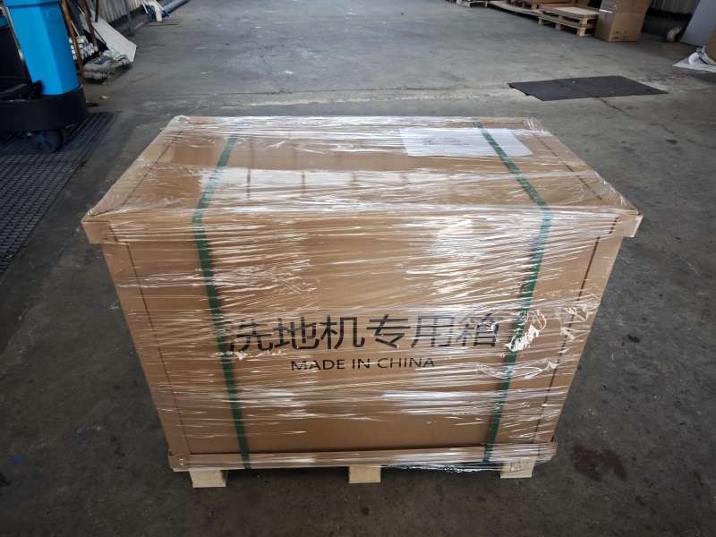 Either wooden or cardboard box